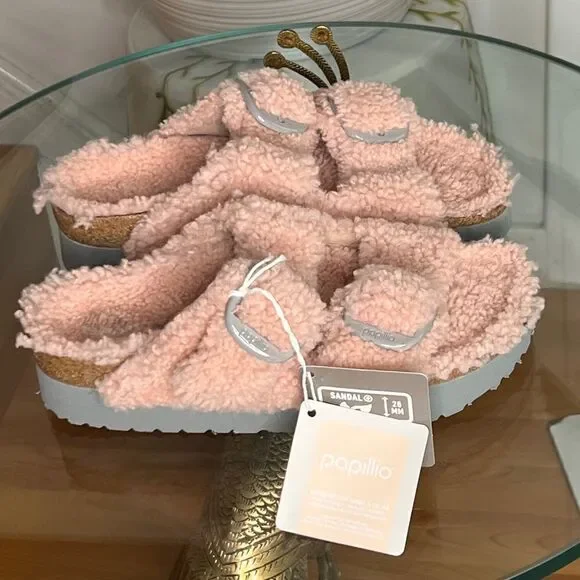 FREE PEOPLE Birkenstock Papillio
Arizona Teddy Shearling Sandals - Picture 7 of 9